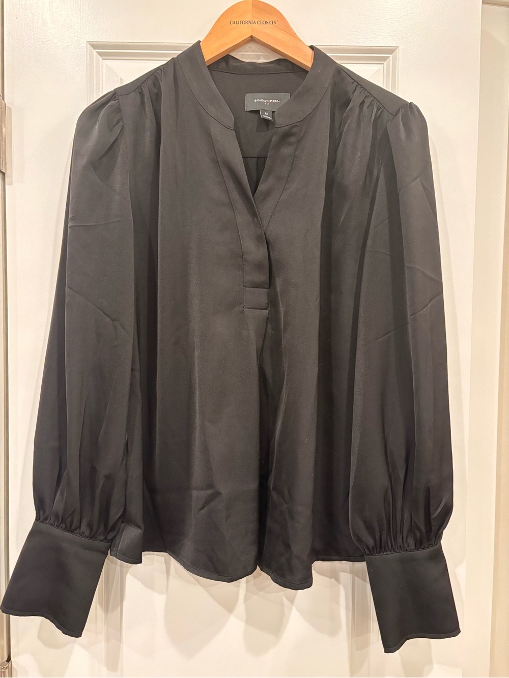 Banana Republic Black Long-Sleeve Split-Neck Blouse